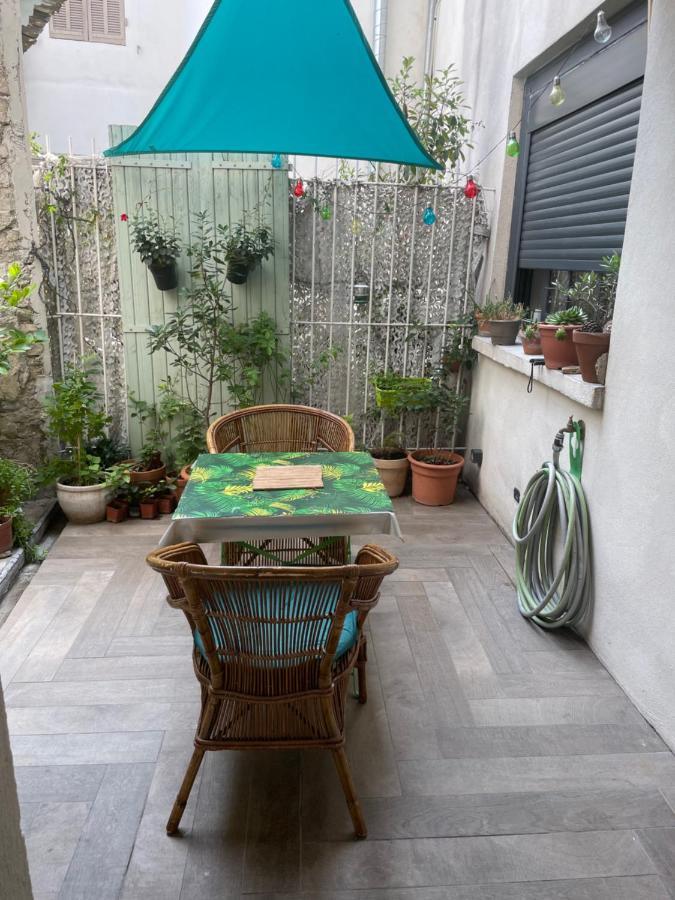 Appartement Au Centre De La Venise Provencale LʼIsle-sur-la-Sorgue Eksteriør bilde
